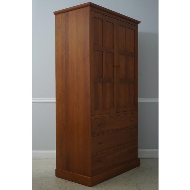 Age: C.2004 Details: Finish Number 713 Model 91-726 Duanesburg Collection Dovetailed Drawer Construction High Quality...