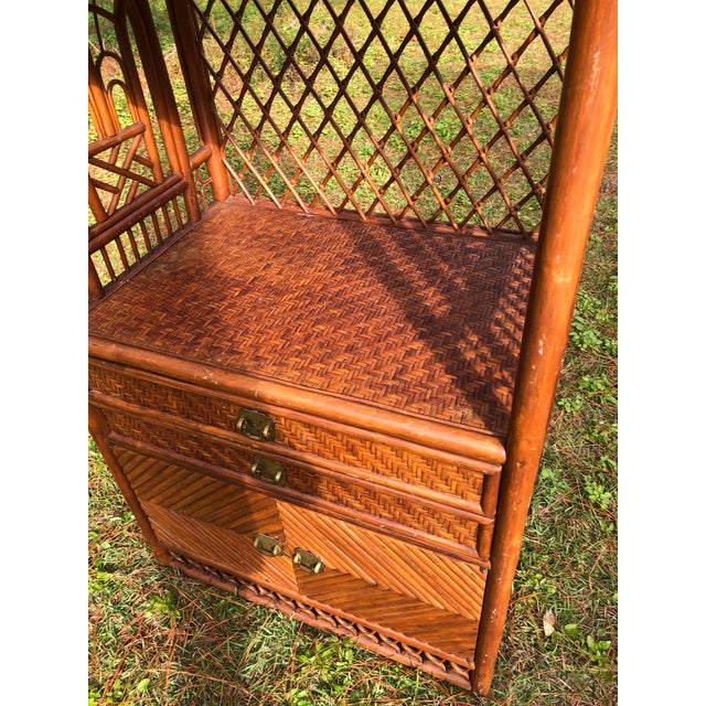 Brighton Pavilion Vintage Rattan Chinoiserie Pagoda Etagere For Sale - Image 4 of 11