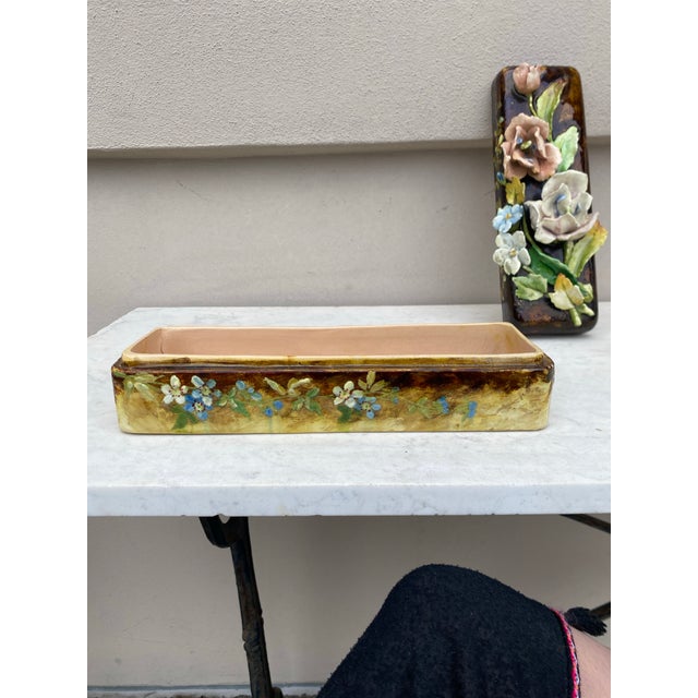 Large Rare 19th Century Majolica Flowers Box For Sale In Austin - Image 6 of 11