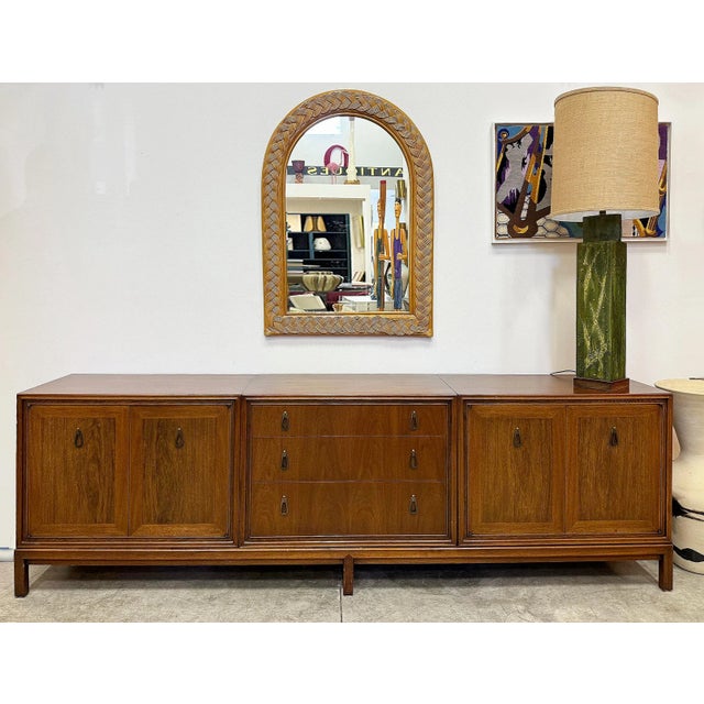 Vintage Coastal Wide Woven Braided Wicker Arched Wall Mirror Offered for sale is a vintage arch-form wall mirror that has...