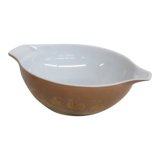 Mid 20th Century Pyrex Model No 444 Early American 4 Quart Cinderella Mixing Bowl Glass For Sale