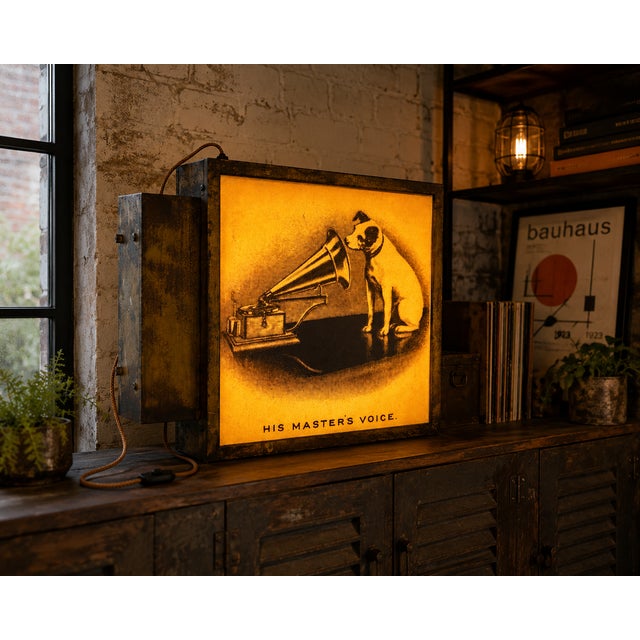 Mid-Century Industrial Illuminated Double-Sided Sign Cabinet with His Master's Voice Panels, 1950 For Sale - Image 9 of 10