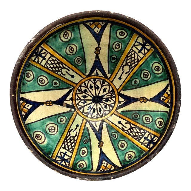 Antique 19th-Century Moroccan Ceramic Bowl – Mokhfia Polychrome Pottery For Sale