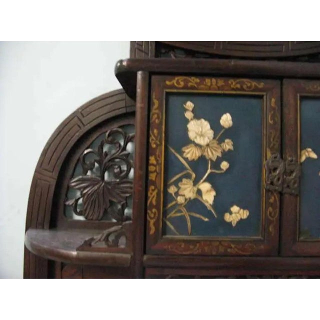 Early 19th Century Important 19th C Japanese Etagere Wall Display Cabinet With Refined Detailed Design With Famed Provenance For Sale - Image 5 of 7