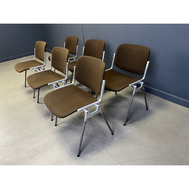 Metal Vintage DSC 106 Side Chairs by Giancarlo Piretti for Castelli, 1970s, Set of 6 For Sale - Image 7 of 10