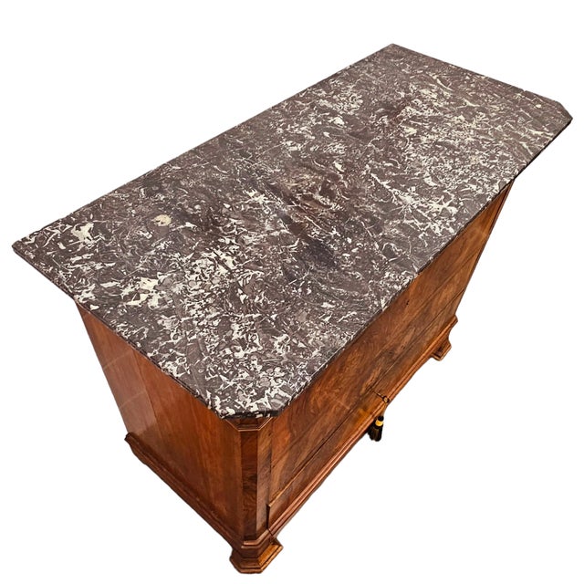 19th Century French Louis Philippe Burl Walnut Commode With Marble Top For Sale - Image 4 of 18