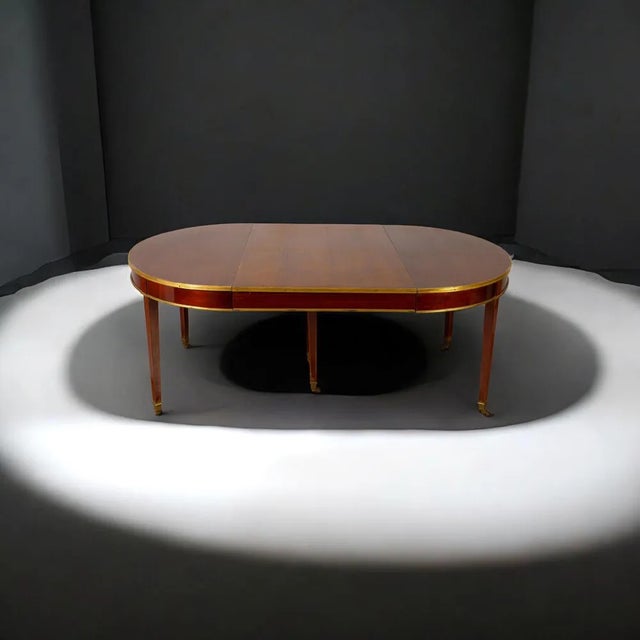 Large French Oval Extendable Dining Table in Walnut, 19th Century For Sale - Image 3 of 7