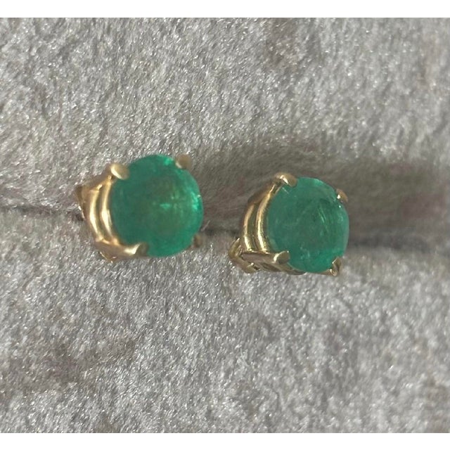 Metal Emerald Stud Earrings, 7mm Round With 14k Gold, A Pair For Sale - Image 7 of 9
