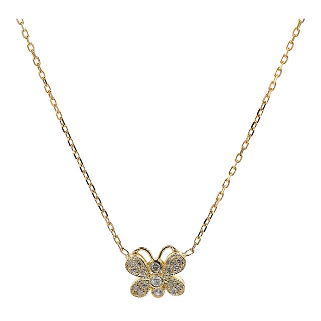 14k(585) Yellow Gold Natural Diamond Butterfly Pendant Necklace With Chain For Sale