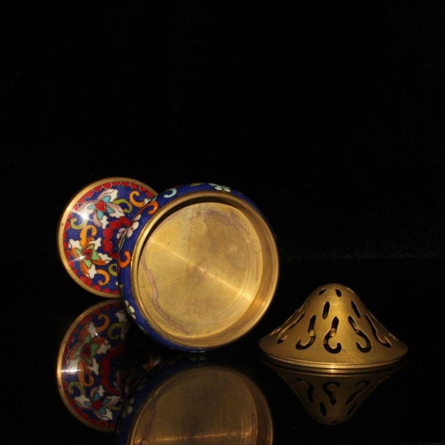 Metal Late 19th Century Cloisonné Enamel Censer With Pierced Lid, 613g For Sale - Image 7 of 9