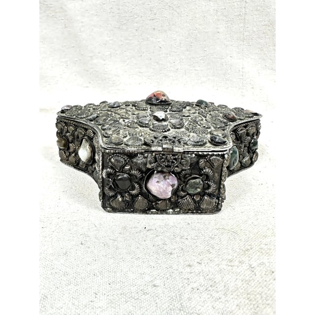 Vintage Shell Box For Sale - Image 4 of 9