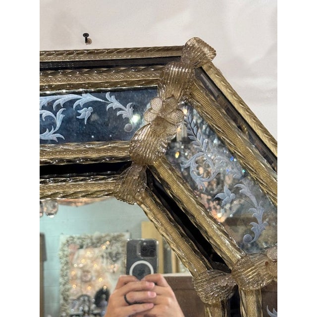 Traditional Vintage Etched Murano Glass Venetian Style Octagonal Mirror For Sale - Image 3 of 8