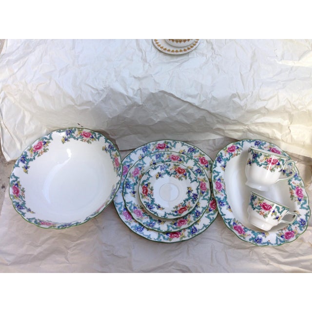 Royal Doulton Green Floradora English China Dinnerware Microwave Oven