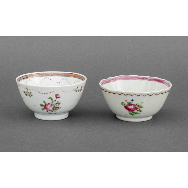 Ceramic Chinese Export Porcelain Tableware, 8 PCS For Sale - Image 7 of 10