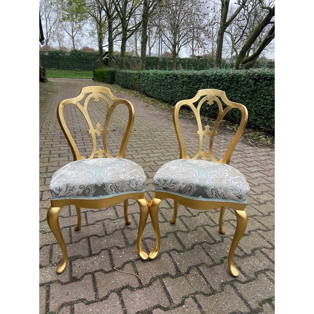 1950 French Louis XVI Gold Damask Side Chairs – Pair For Sale - Image 4 of 14