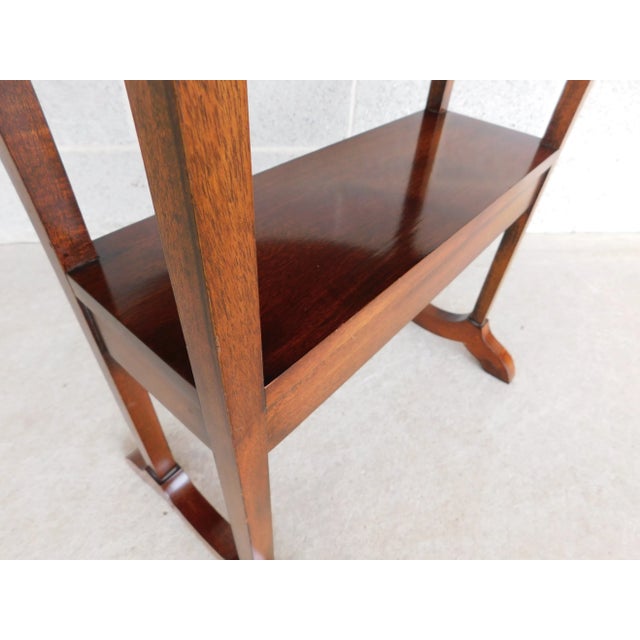 Biggs / Kittinger Mahogany Drop Side Accent Table For Sale - Image 10 of 12
