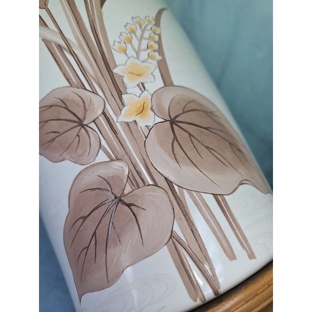 Vintage Floral Hand Decorated Ming Style Asian Oriental Vase Urn Table Lamps - a Pair For Sale - Image 11 of 12