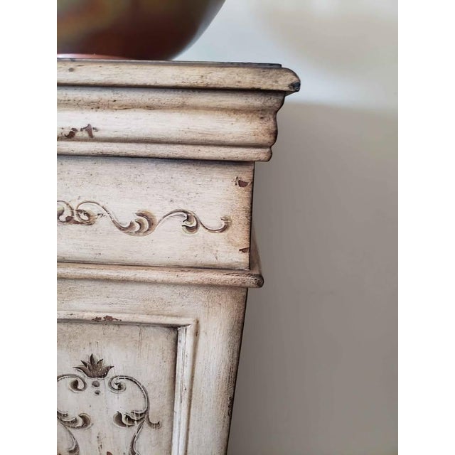 Pulaski Hand Painted Ornamental Wooden Pedestal For Sale - Image 9 of 10