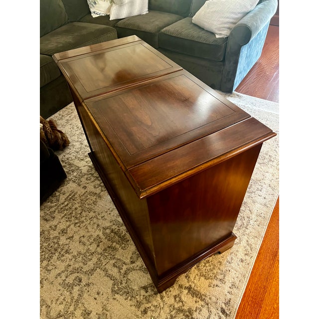 1980s 1980s Statton Trutype Americana Cherry Flip Top Server For Sale - Image 5 of 15