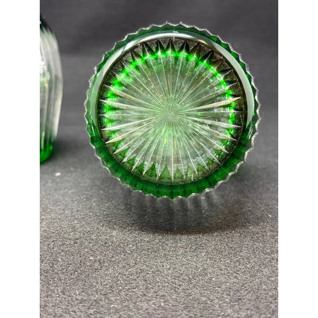 Late 19th Century Emerald Green Cut to Clear Crystal Decanters, Pair For Sale - Image 4 of 7