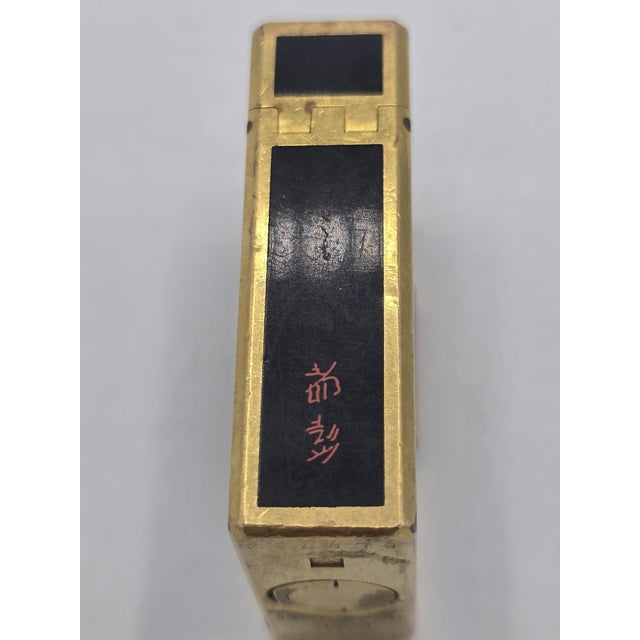 Vintage Line 1 Lighter in Black Chinese Lacquer and Gold Plated from S.T. Dupont, 1970s For Sale - Image 6 of 10