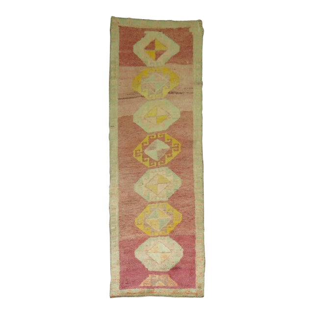 Pink Magenta Field 20th Century Boho Chic Hand-Knotted Anatolian Turkish Runner For Sale