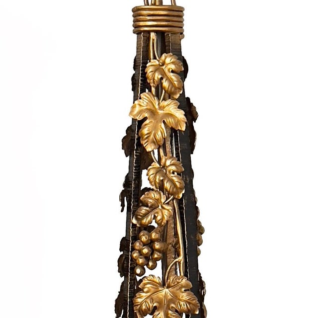 French Ecole de Nancy Wrought Metal Floor Lamp with Gilded Ivy, 1900s For Sale - Image 3 of 8
