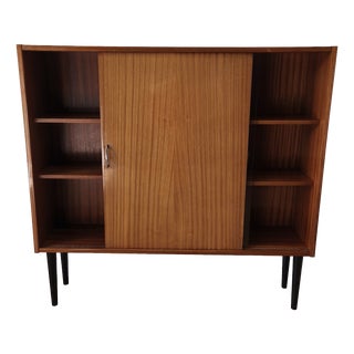 Mid-Century Modern Minimalist Bookcase, 1970 For Sale