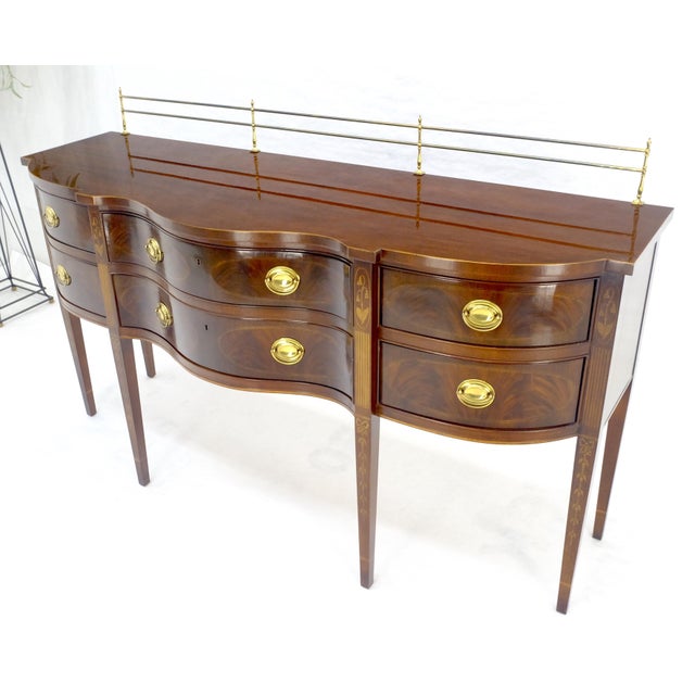 Brown Federal Mahogany Brass Gallery Tapered Legs Serpentine Inlayed Sideboard MINT For Sale - Image 8 of 17
