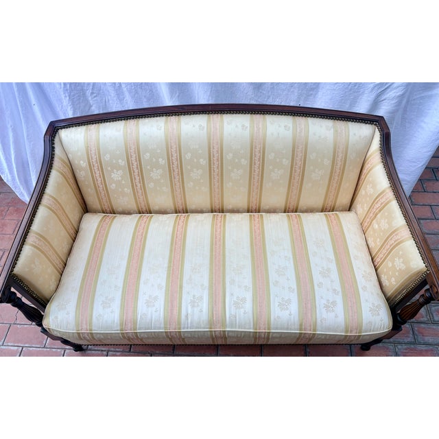 Late 20th Century Vintage James River Plantations Federal Style Mahogany Settee by Hickory Chair Co. For Sale - Image 5 of 18