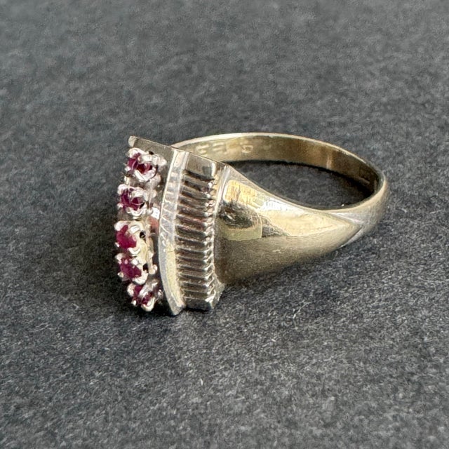 Mid-Century Modern Vintage 14k White Gold Ruby Ring Art Deco MCM Size 5 For Sale - Image 3 of 9