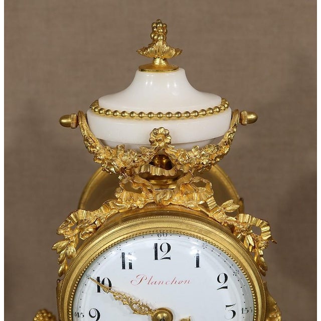 Louis XVI Style Marble and Gilded Bronze Pendulum from Maison Planchon, 19th Century For Sale - Image 5 of 18