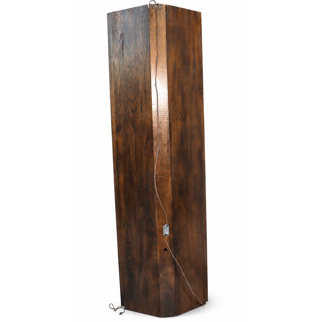 Brown 1970s Campaign Vintage Henredon Lighted Oak Corner Display Cabinet With Glass Door For Sale - Image 8 of 12