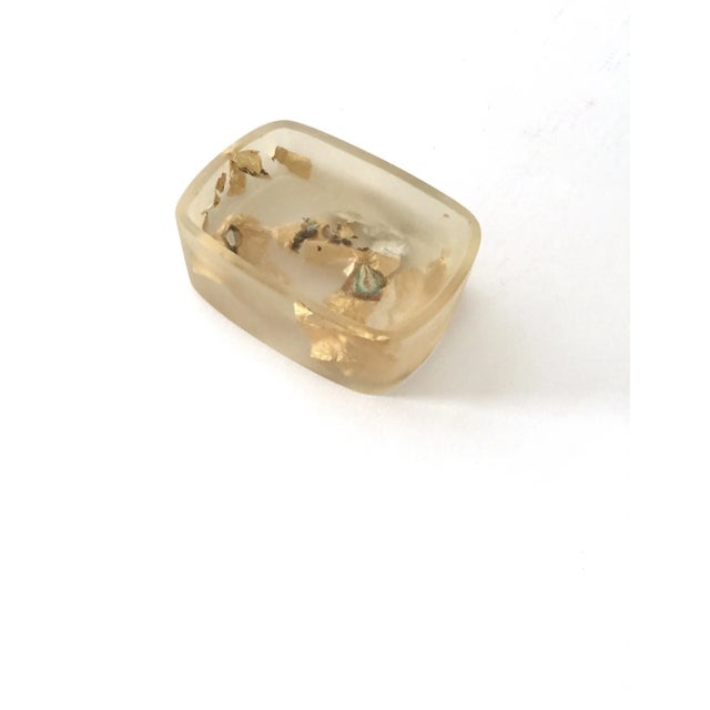 Contemporary 1990s Martha Sturdy Suspended Gold and Resin Soap Dish For Sale - Image 3 of 10