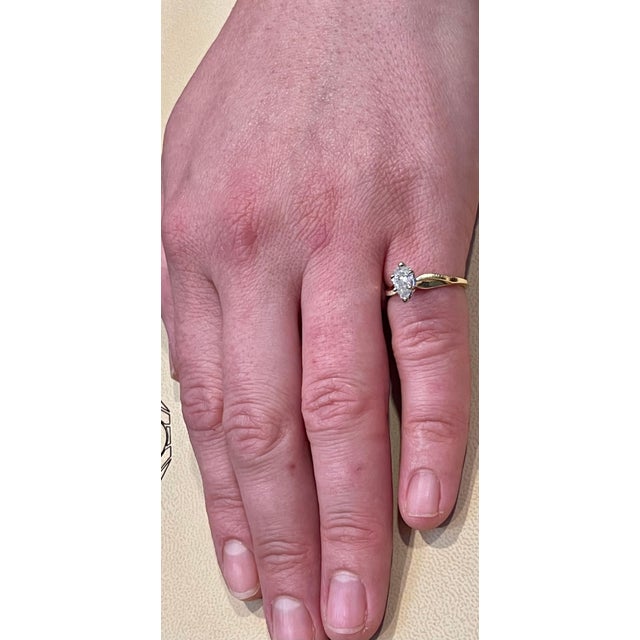 0.72 Carat Diamond Solitaire Pear Shape VS/E Engagement Ring 14 Kt Yellow Gold For Sale - Image 10 of 18