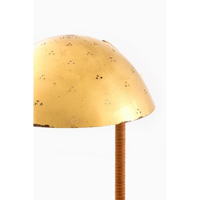 Wood Helmet Table Lamp attributed to Paavo Tynell, 1940s For Sale - Image 7 of 12