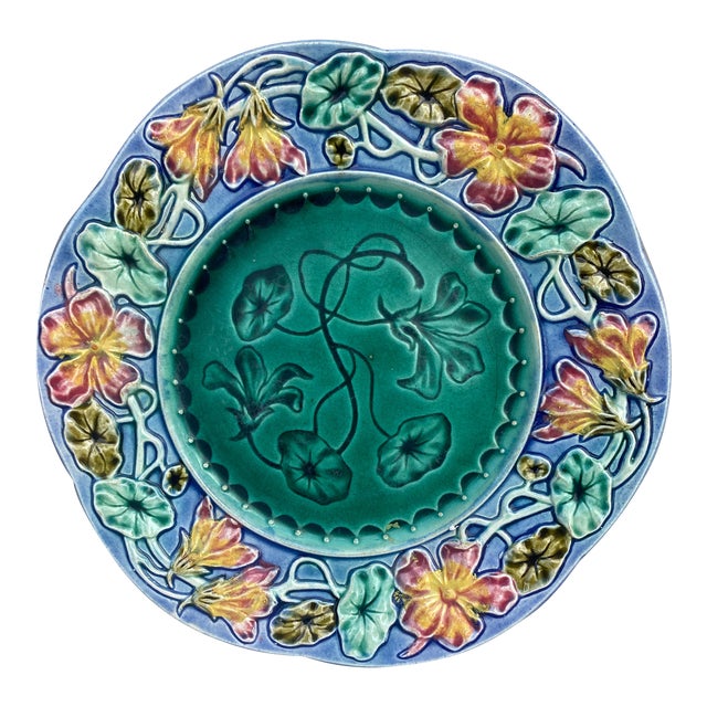 19th Century French Majolica Flowers Plate For Sale
