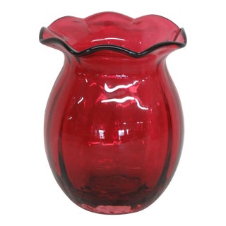 Fenton Style Cranberry Red Glass Ruffled Rim Ribbed Rose Small Vase For Sale