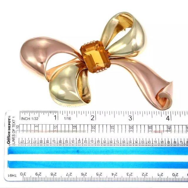 1990s Tiffany & Co. Citrine Pin Pink 18k Pink & Yellow Gold Large Ribbon Bow Brooch For Sale - Image 5 of 5