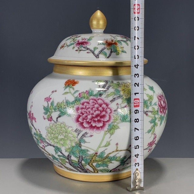 Ceramic Famille Rose Enameled Porcelain Ginger Jar With Gilt Finial and Peony Motif For Sale - Image 7 of 9