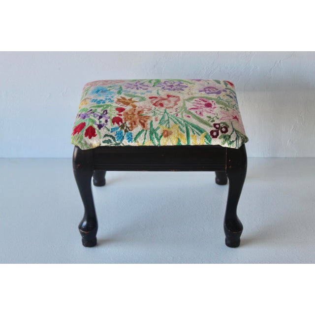 Mid 20th Century Vintage Vibrant Floral Needlepoint Footstool Ottoman Mid-Century For Sale - Image 5 of 14