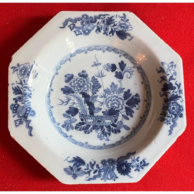 Antique 18th Century Blue & White Delft Chinoiserie Octagonal Soup Plates in the Chinese Export Style Circa 1750 - A Pair For Sale - Image 11 of 15
