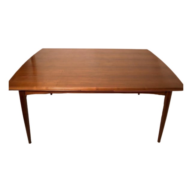 Danish Modern Teak Extension Dining Table by Gudme Møbelfabrik, c.1970s For Sale