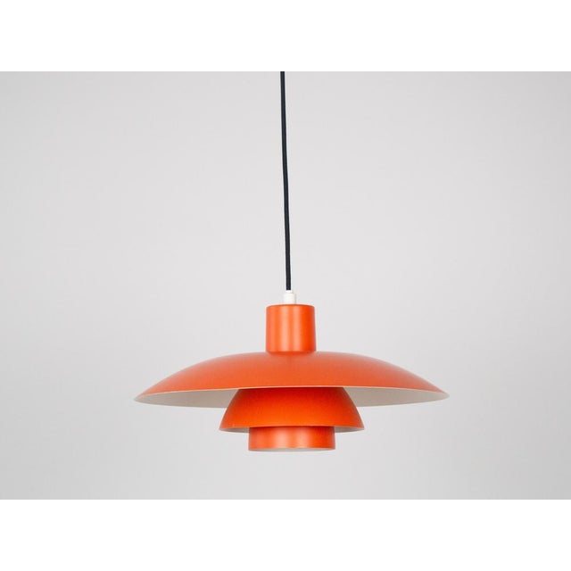 The ph 4/3 lamp is an absolute classic, designed by the renowned danish designer and architect poul henningsen. It has...