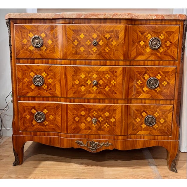 18th-Century Chest of Drawers, 1700s For Sale - Image 12 of 13