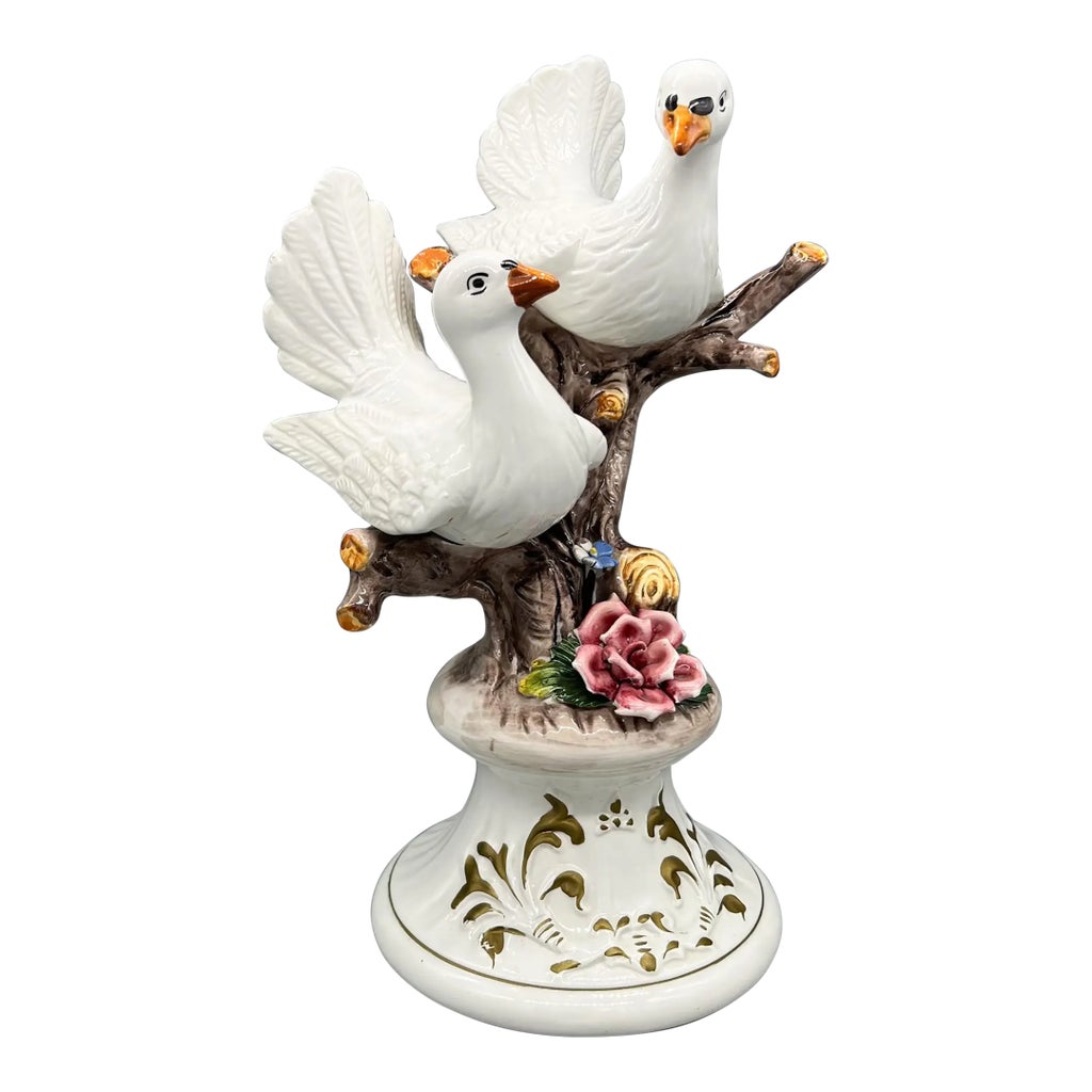 oversized-vintage-capodimonte-