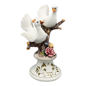 Oversized Vintage Capodimonte Lovebirds Sculpture – Italian Ceramic Doves Figurine