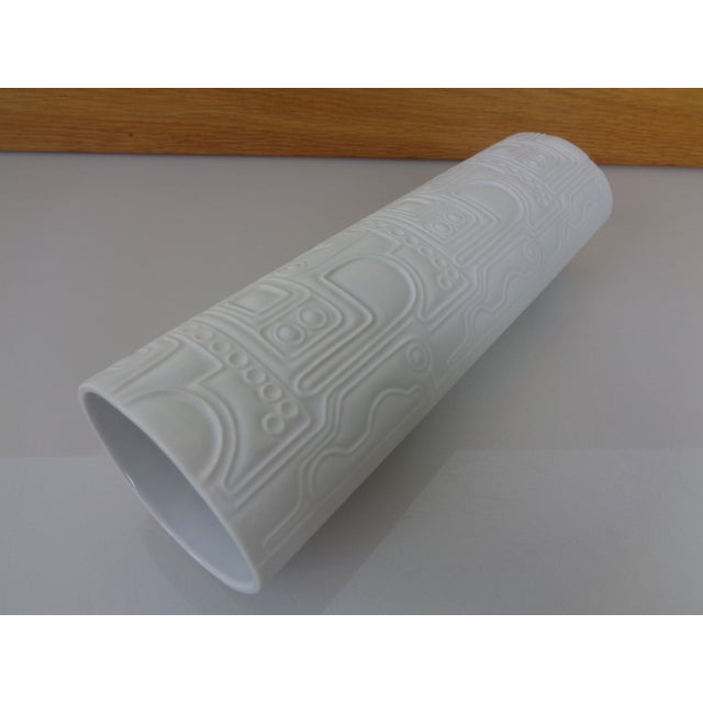 Mid-Century Op Art 2101 Vase from Heinrich, Germany, 1960s For Sale - Image 13 of 15