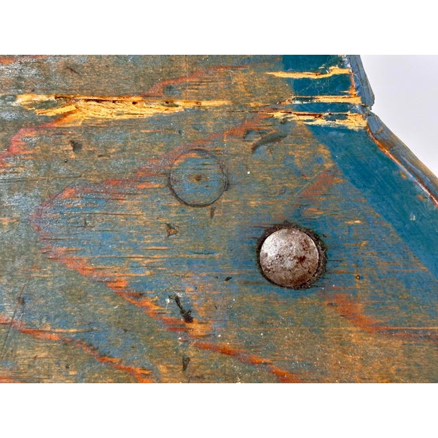 American Folk Art Primitive Pig Cutting Board For Sale - Image 6 of 10