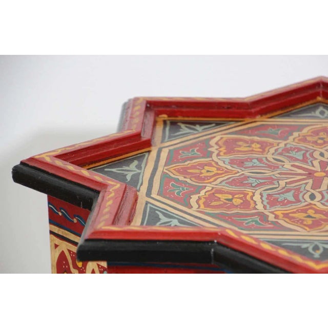 Moroccan Moorish Hand-Painted Polychrome Star Side Table, Circa 1950 For Sale In Palm Springs - Image 6 of 13